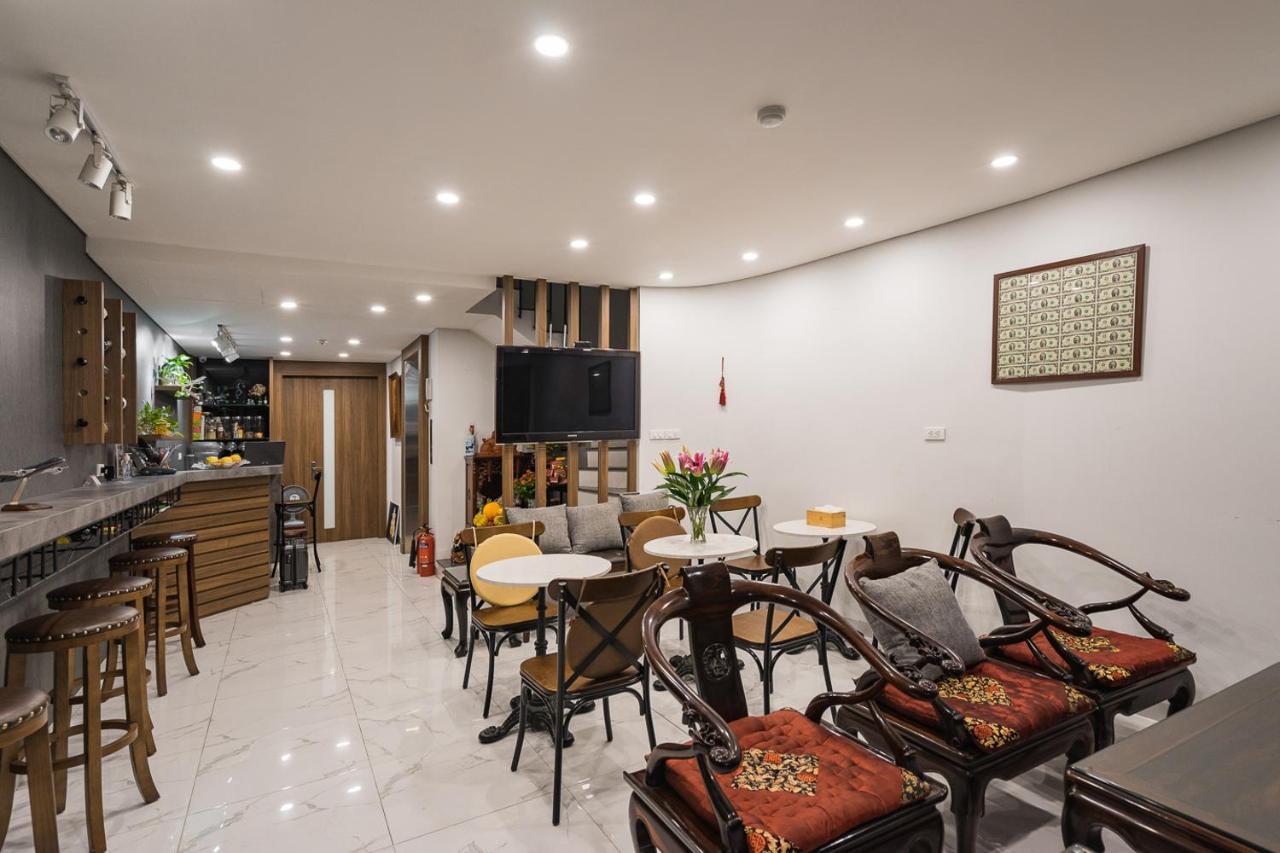Narcissus Hotel & Apartment Ханой Екстериор снимка