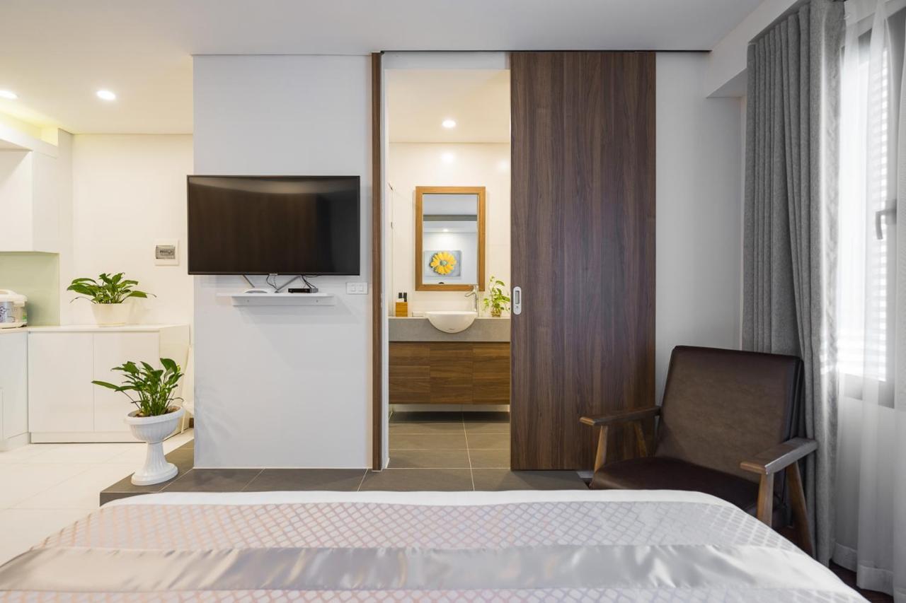 Narcissus Hotel & Apartment Ханой Екстериор снимка